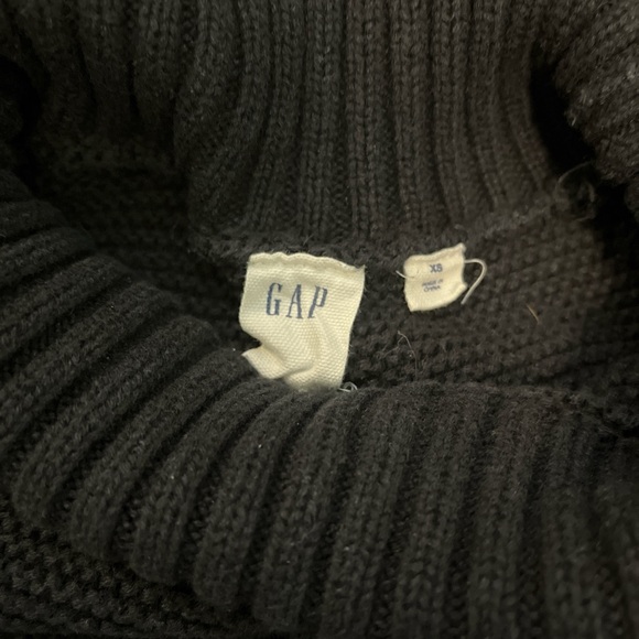 Gap cable knit turtleneck - Picture 2 of 2